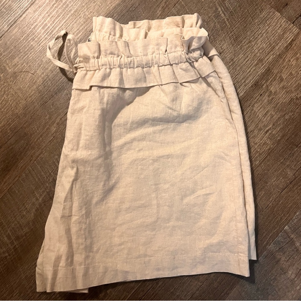 Saks fifth avenue linen shorts